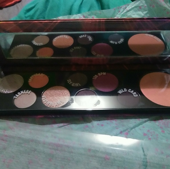 MAC Raver Girl - Picture 2 of 3